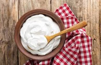 Use curd as hair product and result will surprise you