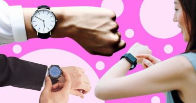 On which hand we should wear watches according to the rules of etiquette?