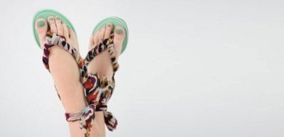 6 Easy steps to revive your old Flip-Flops