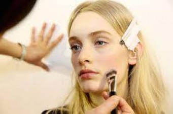 Makeup Tips: If you do not get perfect glow even after applying foundation, then you are making this mistake, know the right method