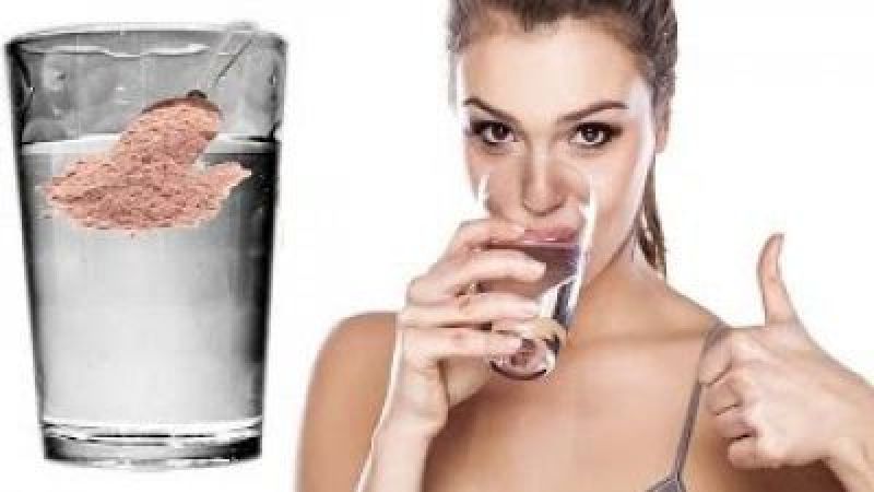 Drink an empty stomach black salt water to stay healthy.