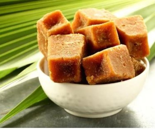 5 Amazing reasons to have Jaggery daily in winter