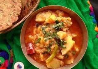 Bhandara potato curry can be made at home, try these methods