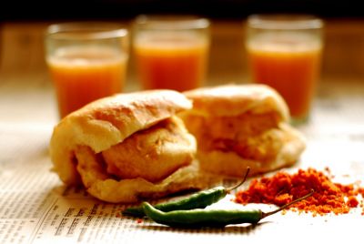 This Cheese Stuffed Vada Pav is so delicious that you won't resist yourself from eating it