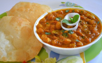 If you want to enjoy Punjabi food, then make Chole Bhature at home