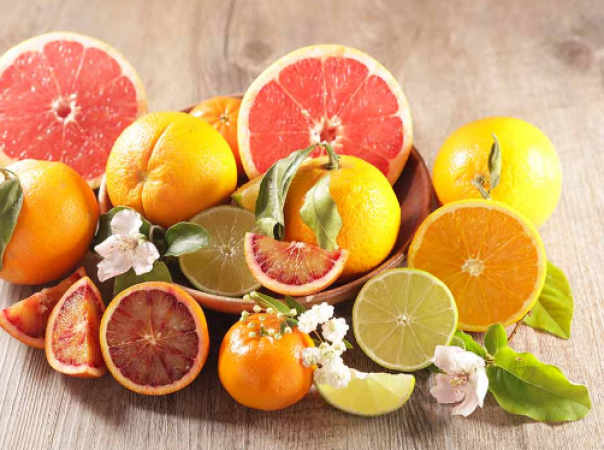 7 Superfoods to Strengthen Your Immune System and Fight Tonsillitis