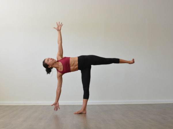 Ardha Chandrasana: Health Benefits of Half Moon Yoga Pose