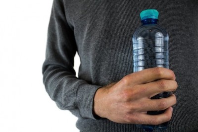 ALERT! Be careful if you drink water in plastic bottles! There may be a risk of 'fatal' diseases