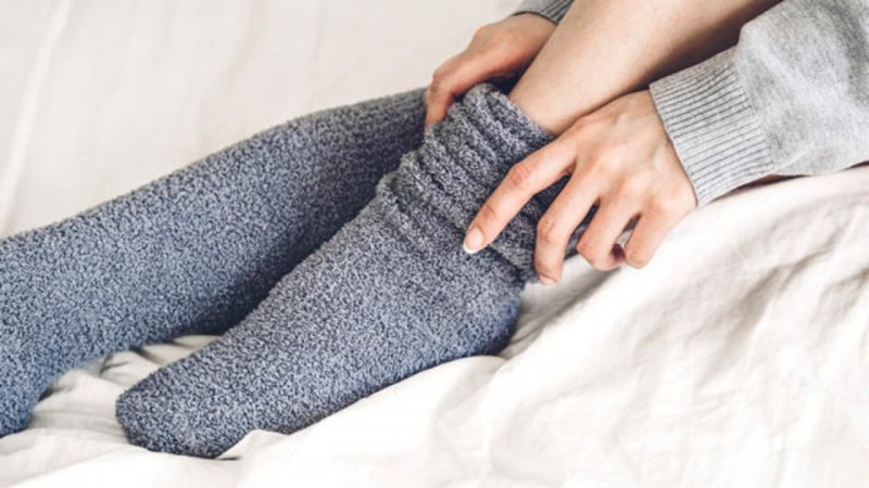 Common home remedies to try for cold feet and palms
