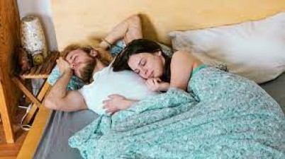 जानिए क्यों बढ़ रही है नींद की गड़बड़ी, क्यों हो रहे हैं लोग नींद की बीमारी के शिकार