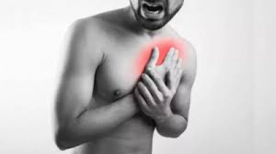 Acidity is also a warning sign of heart attack, know when you should be careful