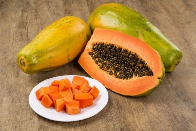 Know the amazing health benefits of eating papaya