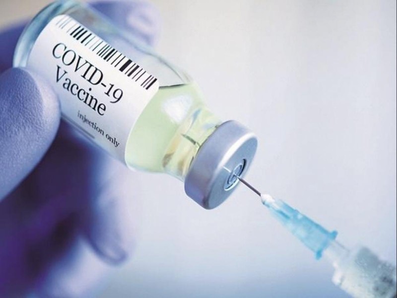 ‘ओमीक्रॉन’: जल्द लोगों को लगेगी वैक्सीन की तीसरी डोज, सीरम इंस्टीट्यूट ने DCGI से मांगी मंजूरी