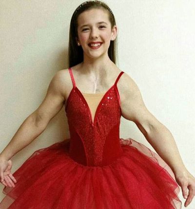 Meet,Bria Baumann who denied for succumbing incurable 'tentacle' tumours crushing her organs and swelling her limbs
