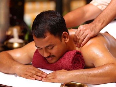 Abhyanga massage is very beneficial, panacea for blood pressure and diabetes