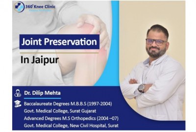 Leading orthopedic surgeon Dr Dilip Mehta offers reliable joint preservation treatment in Jaipur
