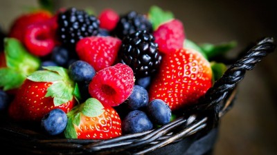 डायबिटीज में हानिकारक हो सकते हैं ये फल, बढ़ सकता है ब्लड शुगर लेवल