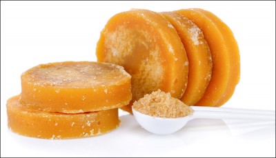 Adding jaggery to water is one of many small, healthy habits