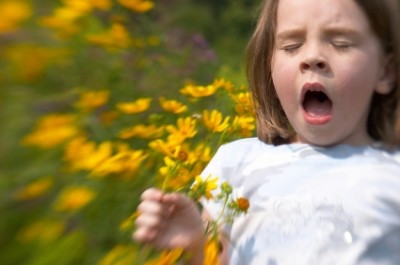 Children's Seasonal Allergies: Understanding Causes, Symptoms, and Effective Treatments for Weather-Induced Allergic Reactions