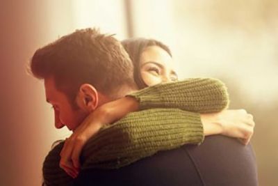 Different ways of hug reveals the bond between the person
