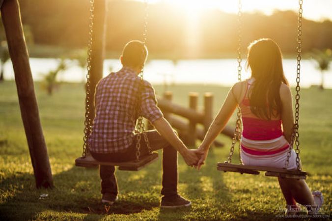 6 stupid things which indicate that you are liking someone