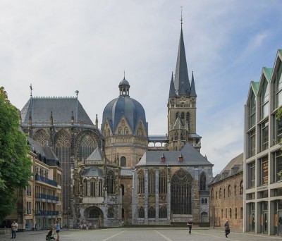 Aachen Cathedral: Symbol of Continuity and resilience