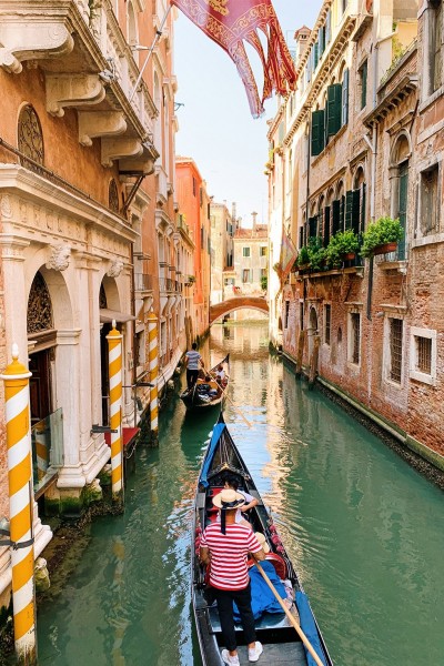 Couple travel destination: Venice Italy
