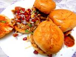 Great Easy Mouthwatering Snack - Dabeli Recipe!