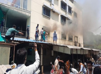 Massive fire at Patidar Hospital in Ujjain, 80 patients rescued