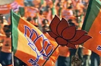 कर्नाटक चुनाव के लिए BJP ने जारी किया मैनिफेस्टो