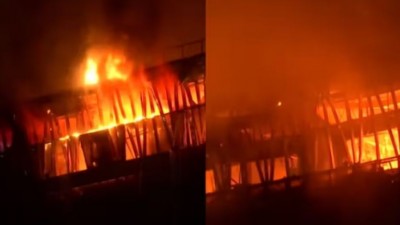 गौर सिटी 14 एवेन्यू में आग लगने से मचा कोहराम
