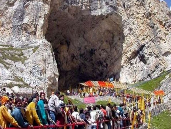 Amarnath Yatra suspended till June due to rising corona