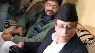 SP delegation reaches jail to meet Azam Khan, says 'he is with us, will remain ours'