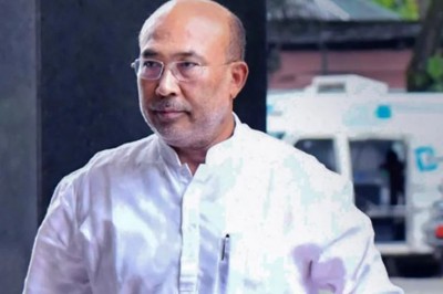 मणिपुर में बिरेन सरकार की मुश्किलें बढ़ीं ! चौथे भाजपा विधायक ने दिया इस्तीफा