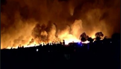 गुरुग्राम: भीषण आग ने मचाई तबाही, देर रात से जल रहा 30-35 एकड़ में फैला कूड़े का ढेर