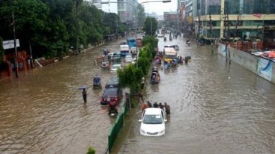 Heavy rain in Mumbai, Met department issues red alert