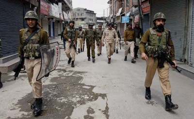 जम्मू-कश्मीर पुलिस को मिली बड़ी सफलता, जब्त किए ड्रोन से भेजे गए कई हथियार