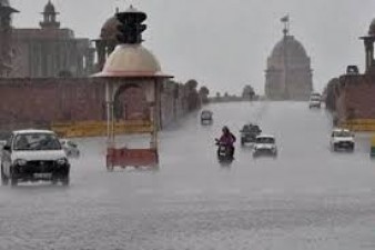 Weather Update: Chances of rain till evening in Delhi