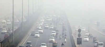 Delhi is all smogged up! Capital turns into gas chamber