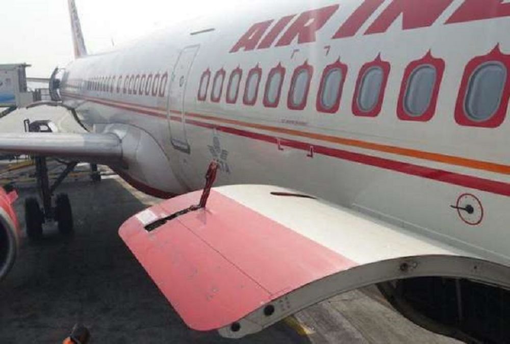 Air India, facing severe financial crisis, seeks 2400 crore guarantee from central government