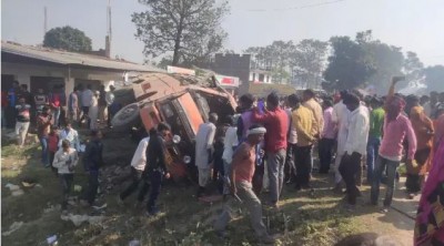 Lakhimpur: Bus overturns trampling 3 bike riders, all three died