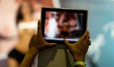 हिन्दू लड़की का अश्लील वीडियो बनाकर इरफान ने कर दिया वायरल, दुखी लड़की ने उठा लिया ये कदम