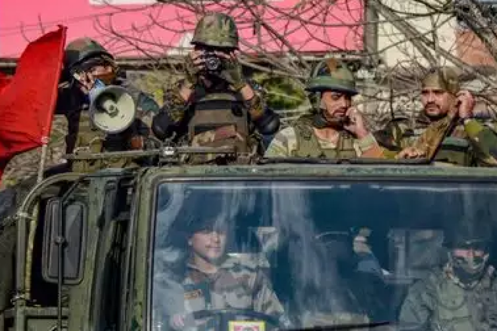 Indian Army warns in clear terms, suspicious people spreads rumours on social media