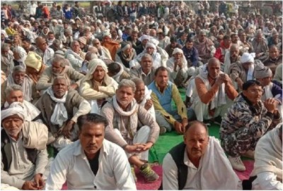 किसान आंदोलन: केंद्र, पंजाब और हरियाणा सरकार को सुप्रीम कोर्ट का नोटिस, कल फिर होगी सुनवाई