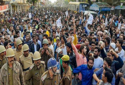CAA Protests: Demonstration sparks reaches Lucknow, Protests continue in Delhi on Monday