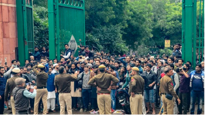 10 accused arrested in Jamia violence case, not a single student, three 'bed character' criminal