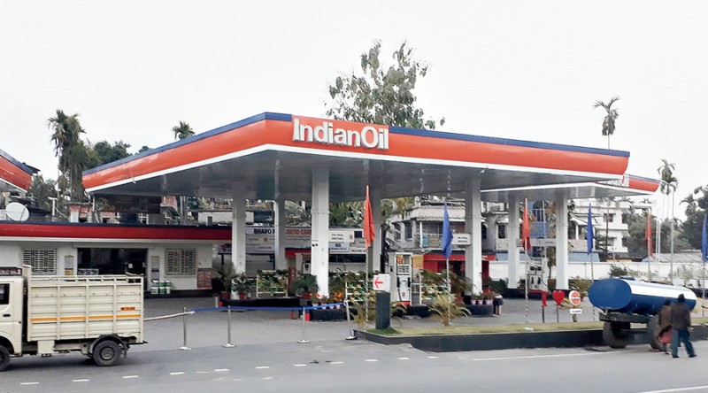 Petrol pumps to remain closed in the state today, board of 'No Pamphlet-No Sale' installed