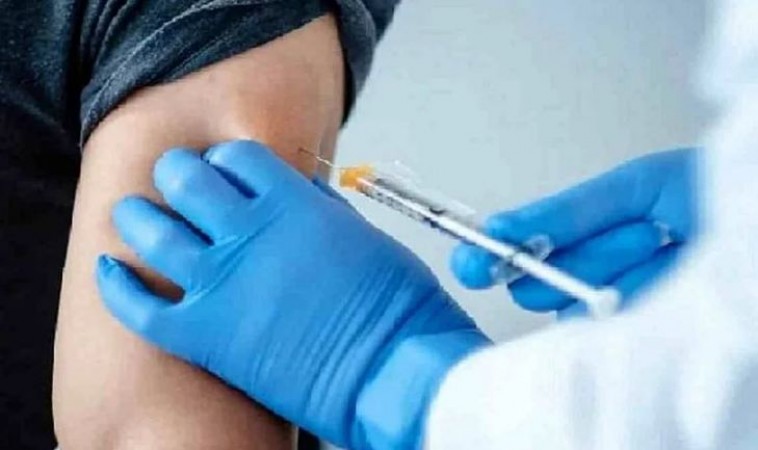 कर्नाटक ने 15-18 आयु वर्ग में  4 लाख बच्चो  का टीकाकरण किया