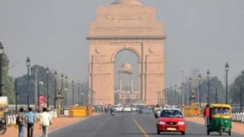 Weather pleasant, but 'poison' in Delhi winds still AQI in 'poor' category