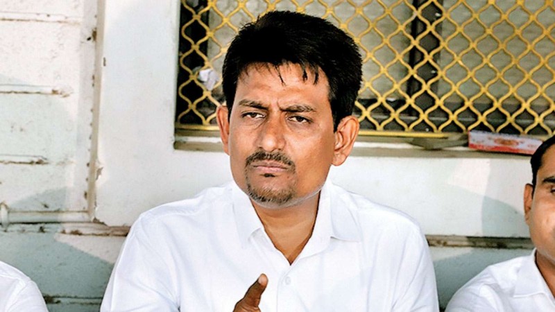 Alpesh Thakor directly threatened his own government over this matter